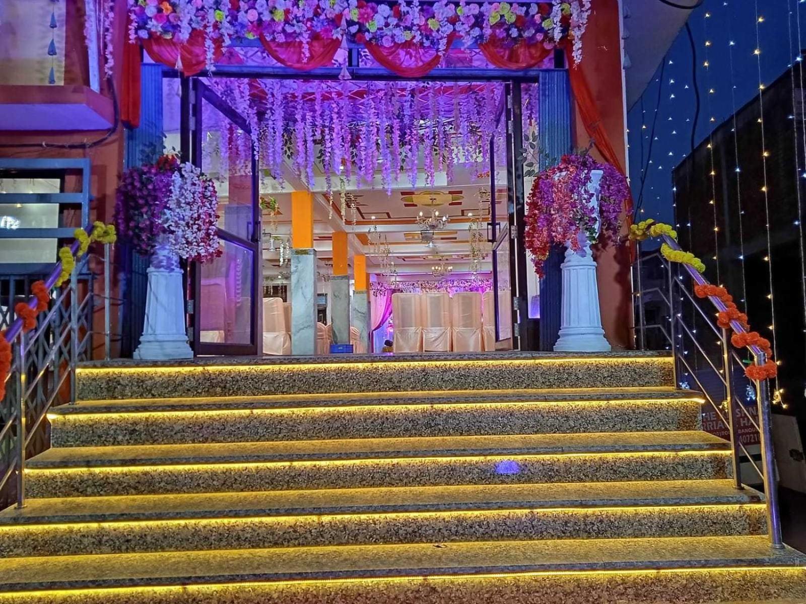 Oyo Hotel Radhe Krishna Marriage Hall Lucknow Exteriör bild